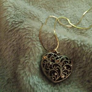 Elegant Heart Pendant Necklace